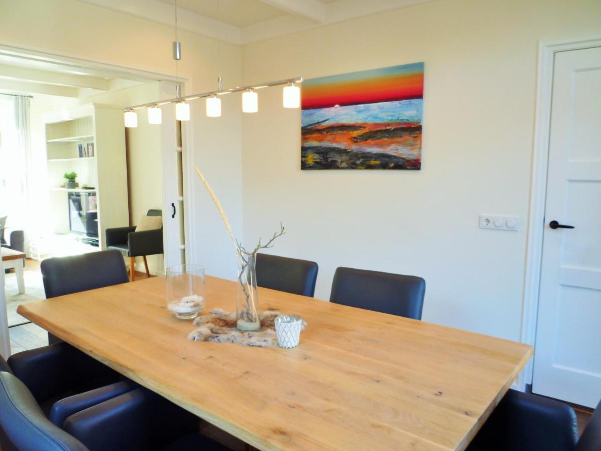 Comfortabel Vakantiehuis In Het Centrum Van Domburg Do18 외부 사진